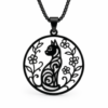Collier chat noir medaillon fleuri, fond blanc