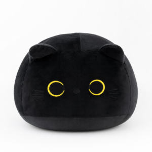 Coussin chat noir tout doux, fond blanc