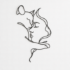Decoration murale chat noir en metal, mur blanc