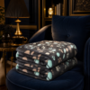 Plaid chat noir dans un coin lecture