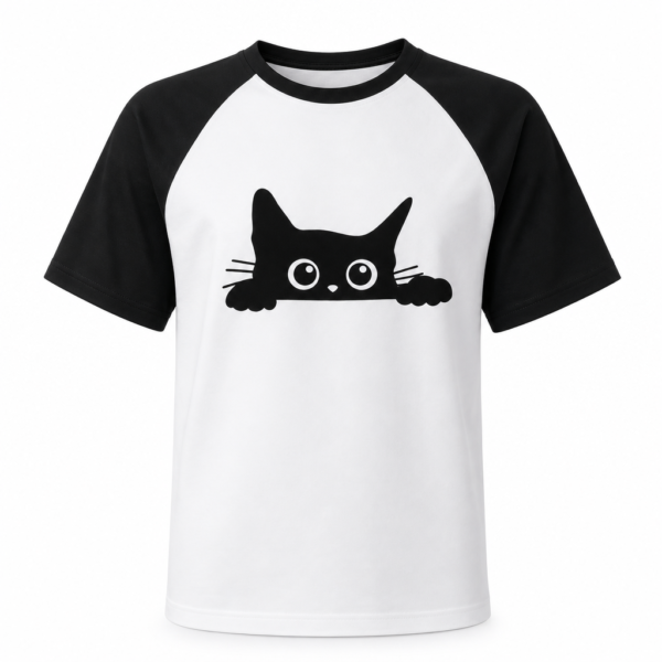 T-shirt chat noir raglan blanc et noir, fond blanc