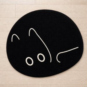 tapis-chat-noir-rond Tapis chat noir rond et doux, vue de dessus